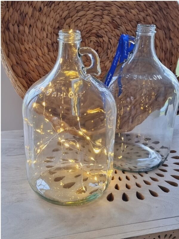 Stor härlig glass bottle till blommor el. ljusslinga i.